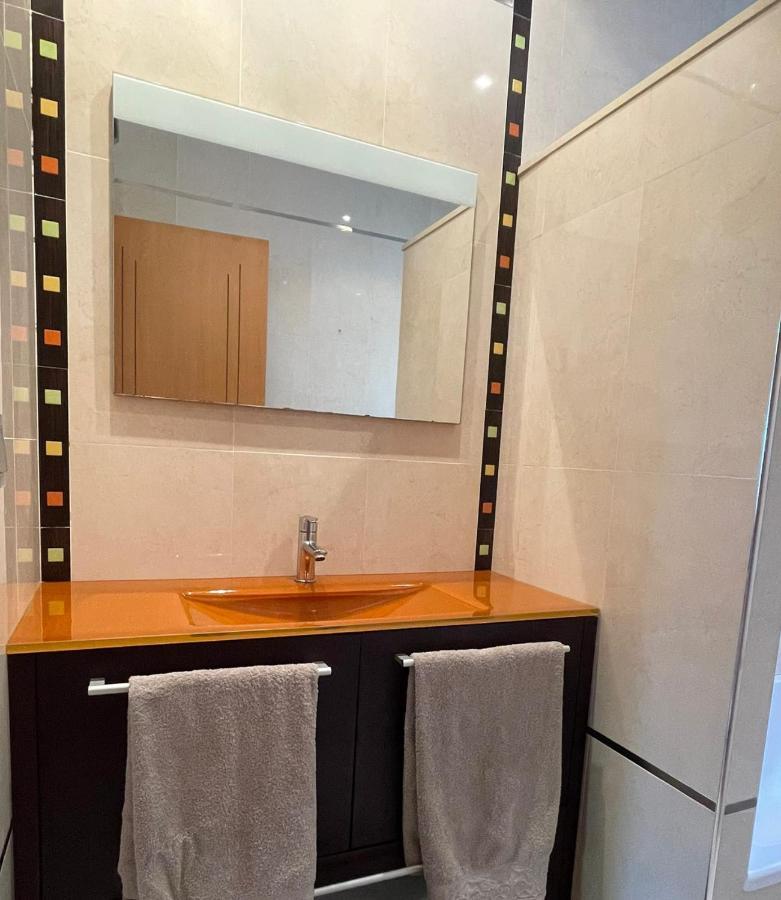 Apartamento D'As Baladas โอโกรเบ ภายนอก รูปภาพ